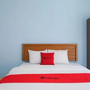 Oyo 1755 De'balcon Kuta Lombok