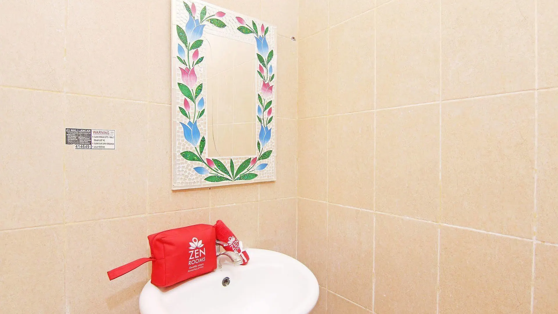 Zen Rooms Mataram Kuta Kuta