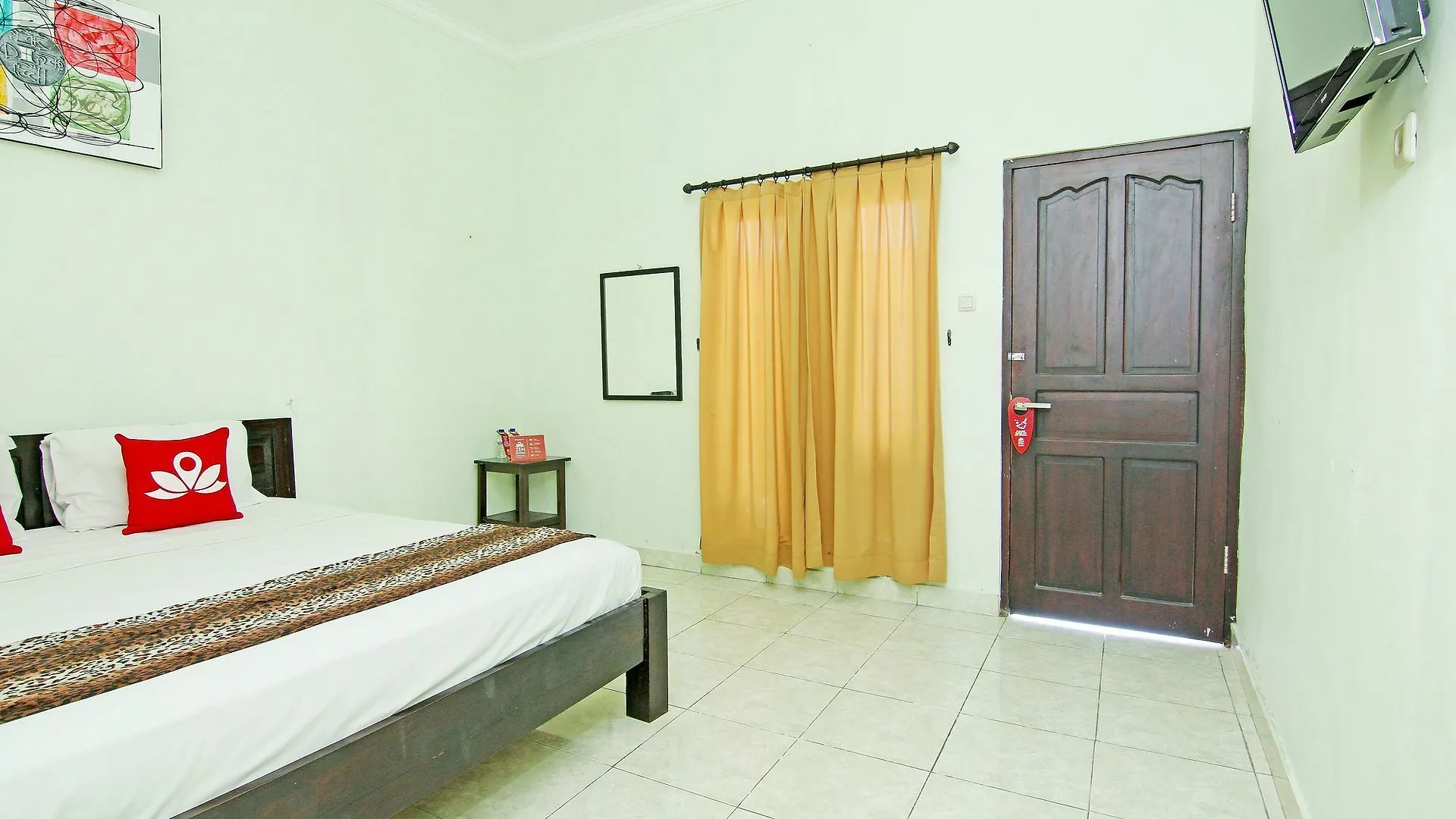 Hotel Zen Rooms Mataram Kuta Kuta